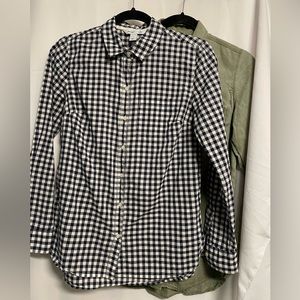 (2) button down shirts, size S, old navy, excellent condition, no marks/stains